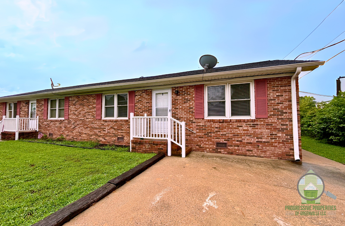 900 East Georgia Road - 1E