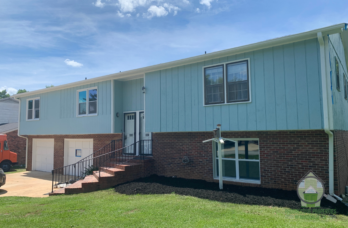 310 Devonwood Court
