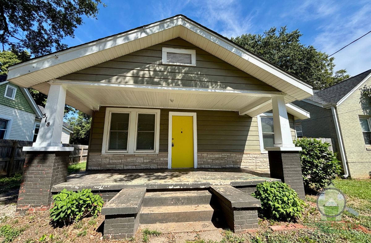 518 Perry Avenue