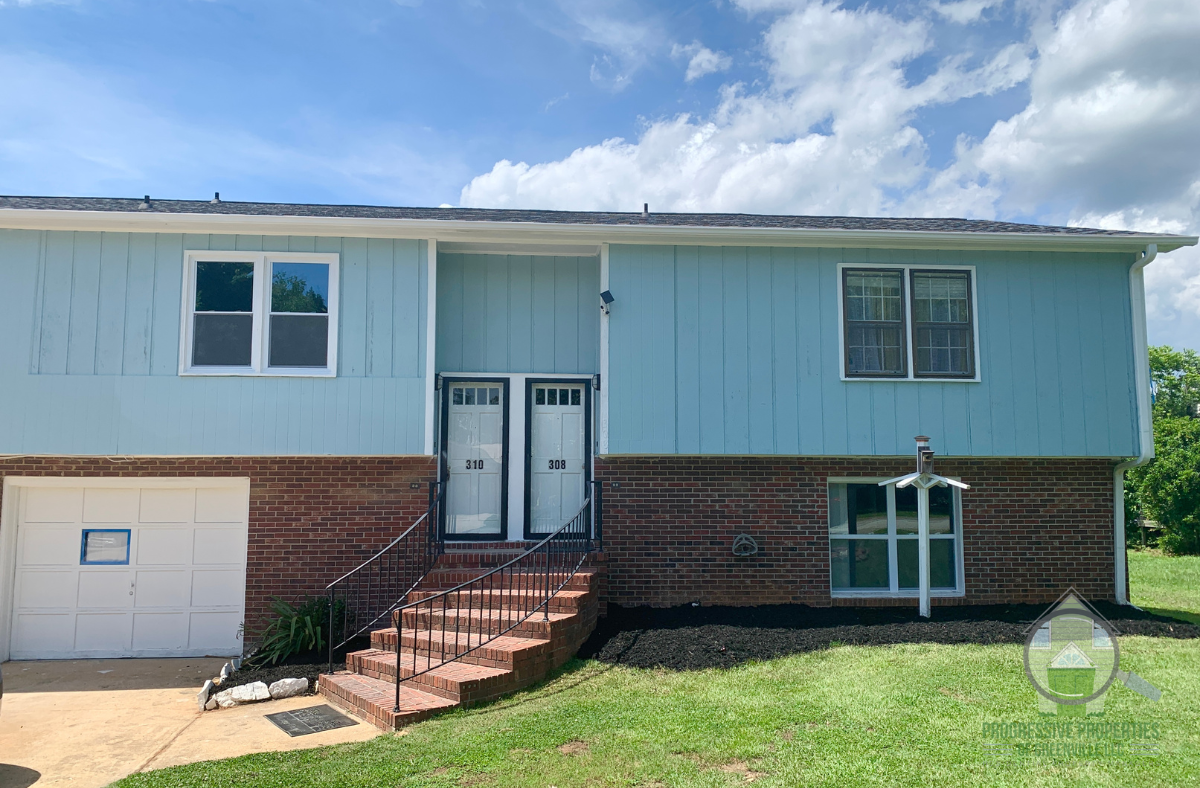 310 Devonwood Court