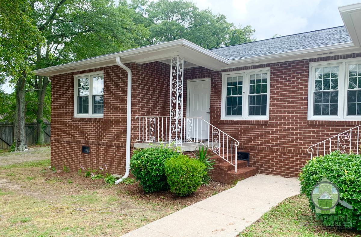 105 North Howell Street Unit A